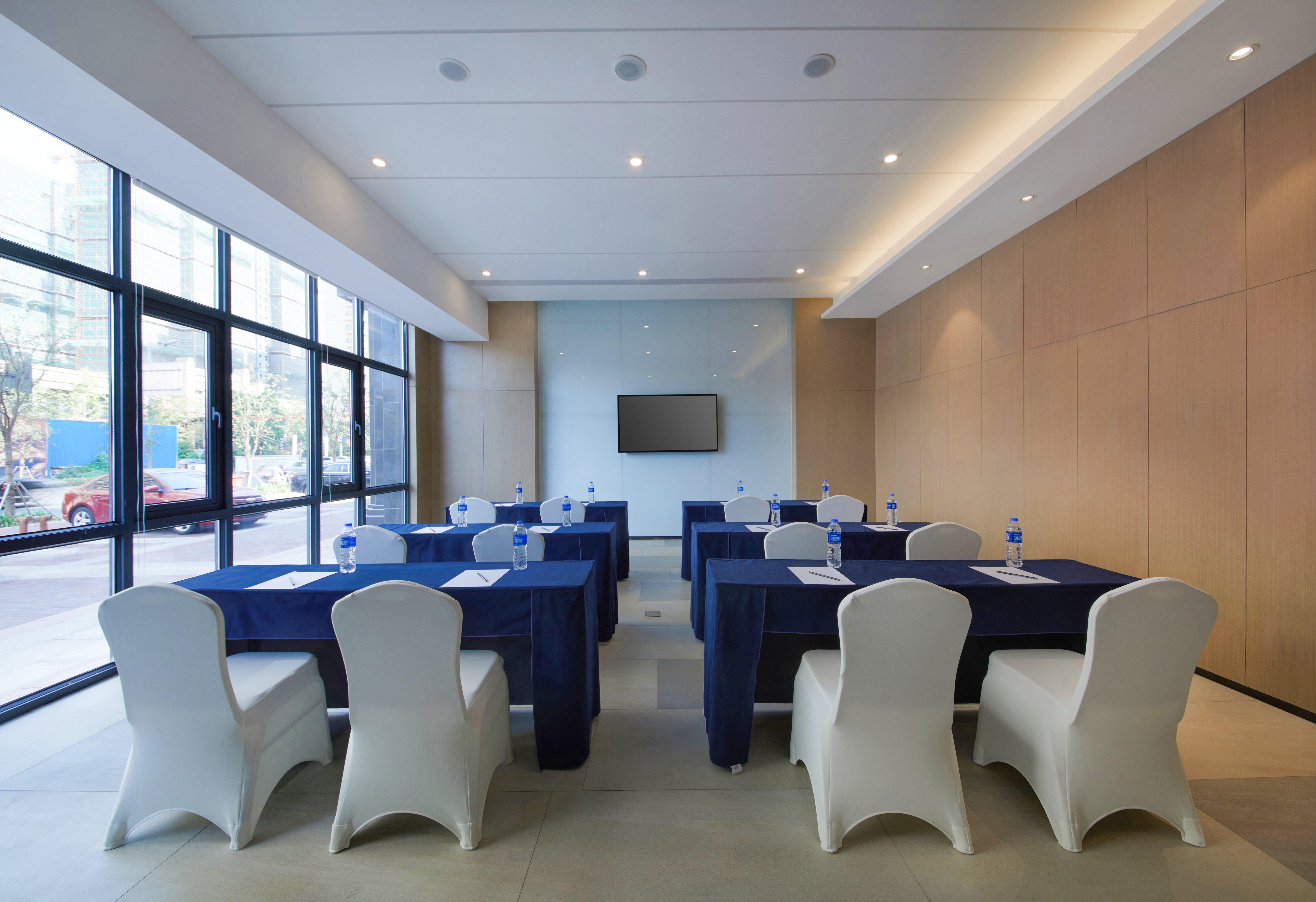 Holiday Inn Express Zhangjiagang East By Ihg Dış mekan fotoğraf