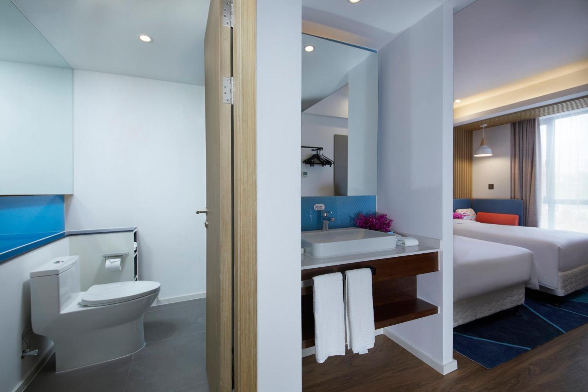 Holiday Inn Express Zhangjiagang East By Ihg Dış mekan fotoğraf
